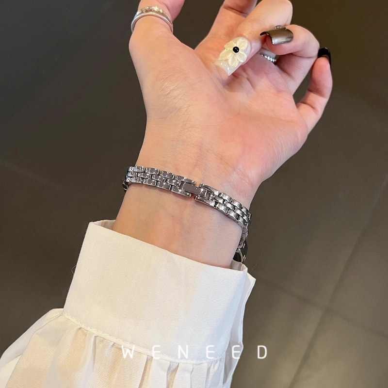 2025 новые роскошные овальные  – обзор и цена Luxury Watch Trends 2025