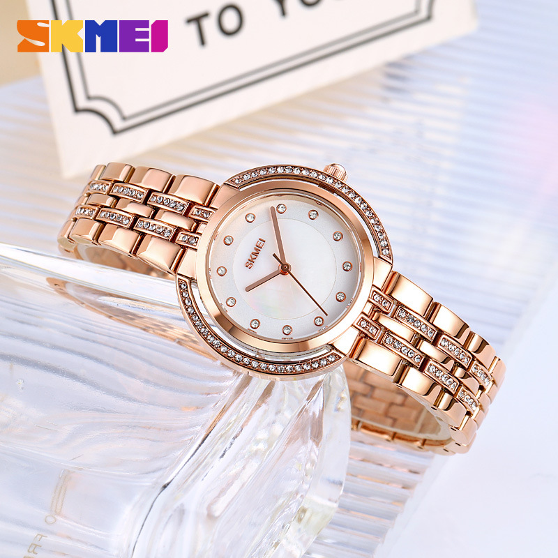 Женские кварцевые часы-браслет – обзор и цена Luxury Watch Display